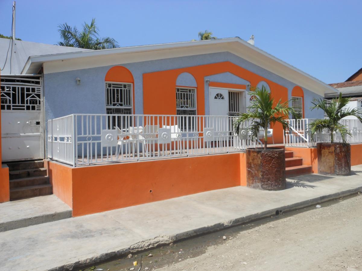 Arawak Hotel Leogane エクステリア 写真